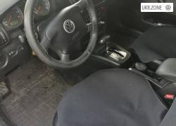 Седан Volkswagen Passat 2000 в Киеве