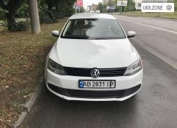 Седан Volkswagen Jetta 2014 в Хмельницком