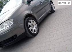 Компактвен Volkswagen Touran I 2004 у Турці