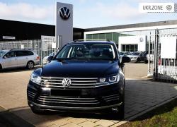 Внедорожник 5 дверей Volkswagen Touareg 2018 в Киеве