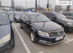 Универсал 5 дверей Volkswagen Passat VII (B7) 2012 в Киеве