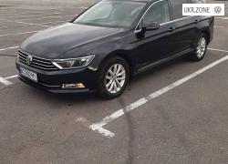 Универсал 5 дверей Volkswagen Passat VIII (B8) 2016 в Львове
