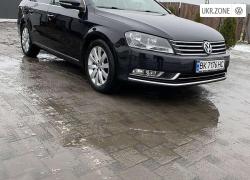 Универсал 5 дверей Volkswagen Passat VII (B7) 2012 в Дубровице