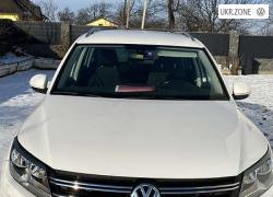 Внедорожник 5 дверей Volkswagen Tiguan 2011 в Дрогобыче