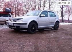 Volkswagen Golf 1998 у Хотині