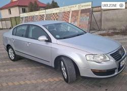 Седан Volkswagen Passat 2005 в Погребище