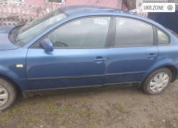 Седан Volkswagen Passat 2000 в Виннице