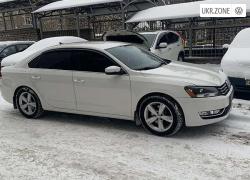 Седан Volkswagen Passat 2015 в Киеве