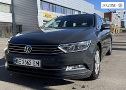 Универсал 5 дверей Volkswagen Passat VIII (B8) 2016 в Киеве