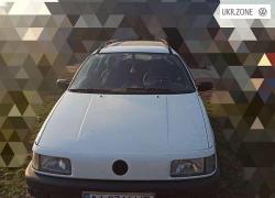Универсал 5 дверей Volkswagen Passat 1993 в Кагарлыке