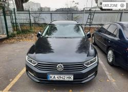 Универсал 5 дверей Volkswagen Passat VIII (B8) 2016 в Киеве