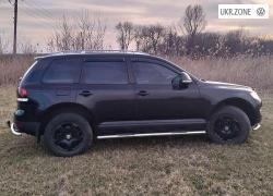 Внедорожник 5 дверей Volkswagen Touareg 2007 в Межевой