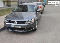 Седан Volkswagen Jetta VI 2013 у Харкові
