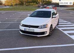Седан Volkswagen Jetta VI 2013 в Ровно