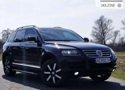 Внедорожник 5 дверей Volkswagen Touareg 2007 в Днепре