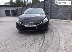Универсал 5 дверей Volvo V60 2013 в Березно