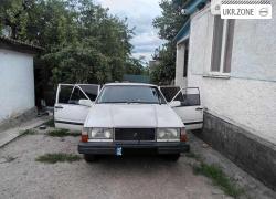 Седан Volvo 740 I 1984 в Ольшанке