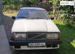 Седан Volvo 740 I 1985 в Иршаве