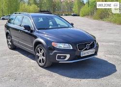Универсал 5 дверей Volvo XC70 II 2012 в Житомире