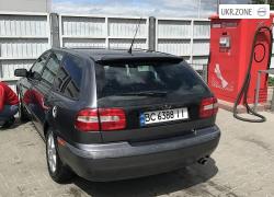 Универсал 5 дверей Volvo V40 I Рестайлинг 2000 в Львове