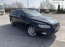 Универсал 5 дверей Volvo V70 III Рестайлинг 2015 в Городке