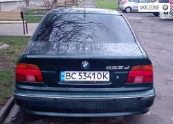 Седан BMW 5 серія 2000 у Львові