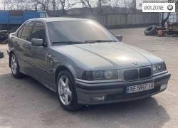 Седан BMW 3 серия III (E36) 1995 в Каменском