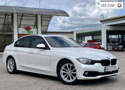 Седан BMW 3 серія VI (F30/F31/F34/F35) Рестайлінг 2017 у Сумах
