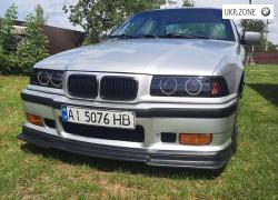Седан BMW 3 серия 1993 в Киеве