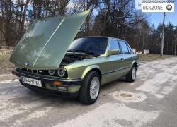 Седан BMW 3 серия II (E30) 1985 в Киеве