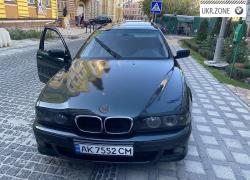 Універсал 5 дверей BMW 5 серія 2002 у Києві