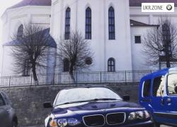 Седан BMW 3 серия 2003 в Бережанах