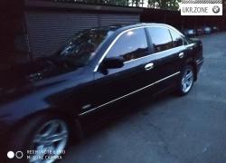 Седан BMW 5 серия 2000 в Киеве