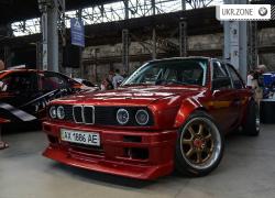 Седан BMW 3 серия II (E30) 1985 в Харькове