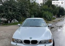 Седан BMW 5 серия 2000 в Запорожье