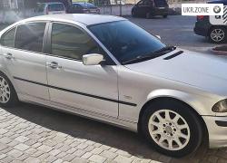 Седан BMW 3 серия 2001 в Нетешине