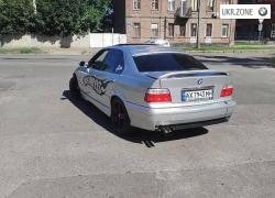 Седан BMW 3 серия 1991 в Кривом Роге