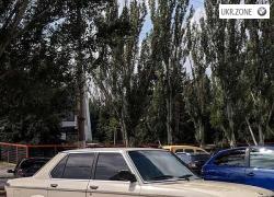 Седан BMW 5 серія II (E28) 1986 у Дніпрі