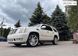 Внедорожник 5 дверей Cadillac Escalade III 2010 в Киеве