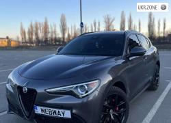 Внедорожник 5 дверей Alfa Romeo Stelvio I 2017 в Киеве