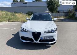 Внедорожник 5 дверей Alfa Romeo Stelvio I 2017 в Киеве