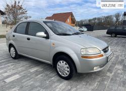 Седан Chevrolet Aveo I 2004 в Луцке