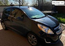 Хэтчбек 5 дверей Chevrolet Spark III 2014 в Черновцах