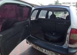Позашляховик 5 дверей Chevrolet Niva I 2004 у Недригайлові