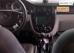 Седан Chevrolet Nubira I 2004 в Купянске