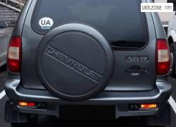 Внедорожник 5 дверей Chevrolet Niva I 2004 в Львове