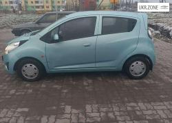Хэтчбек 5 дверей Chevrolet Spark III 2010 в Радехове