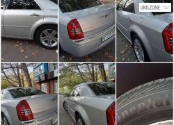 Седан Chrysler 300C I 2005 в Херсоне