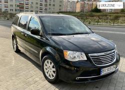 Минивэн Chrysler Town & Country V Рестайлинг 2012 в Хмельницком
