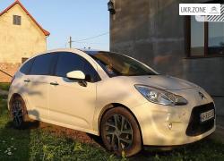 Хэтчбек 5 дверей Citroen C3 II 2012 в Надворной